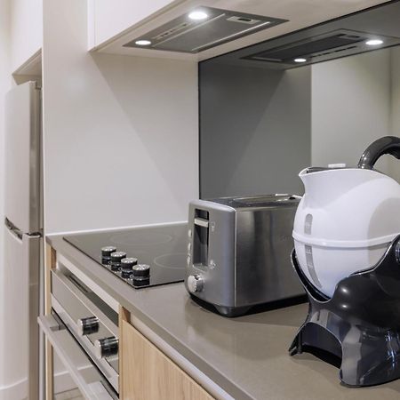 Quest Burwood East Aparthotel Bagian luar foto